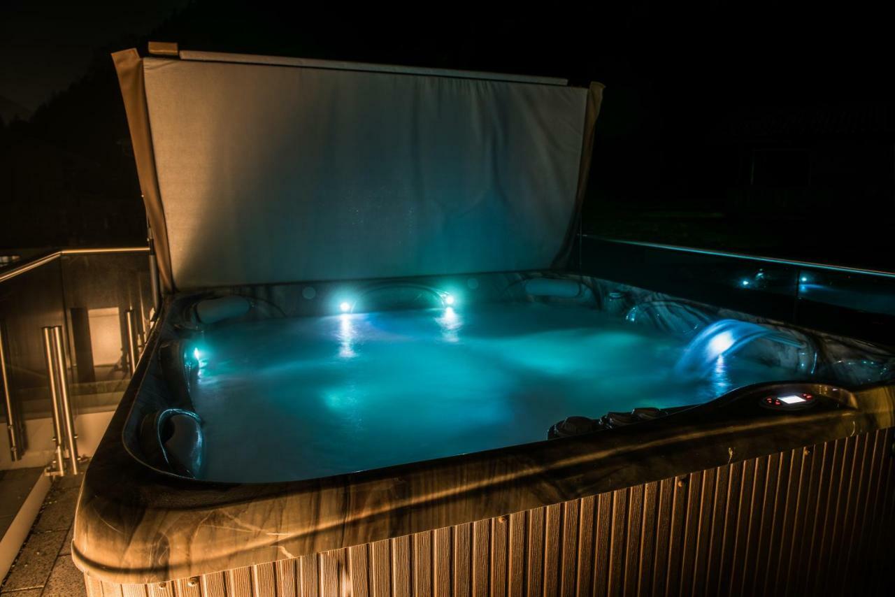Ferienwohnung Zillertal Bacher ชลิทเทอร์ส ภายนอก รูปภาพ